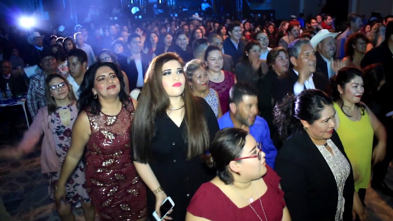 BAILE GRUPO LATINO EN CHILAPA DE DIAZ 2018