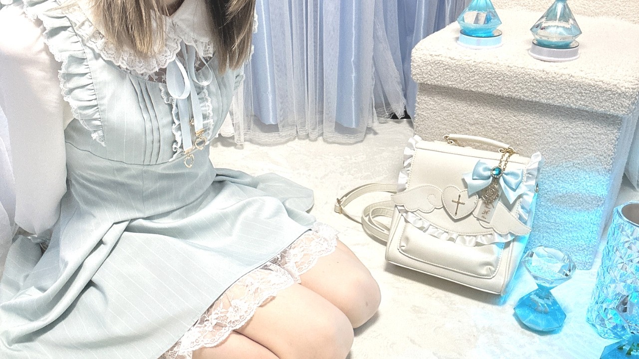 男の娘が可愛い服で耳かき♪ 耳ふー多めかも❄/EarCleaning/whisper/EarBlowing/EarTapping/Japanese