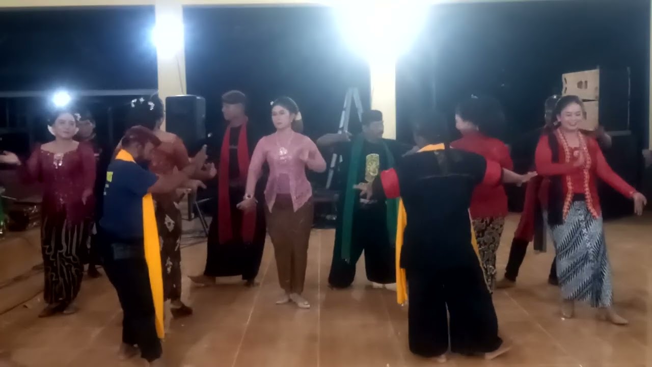 Kopdar seniman tayub ponorogo di rumah seni biting badegan#tayublawas #gendingjawi 