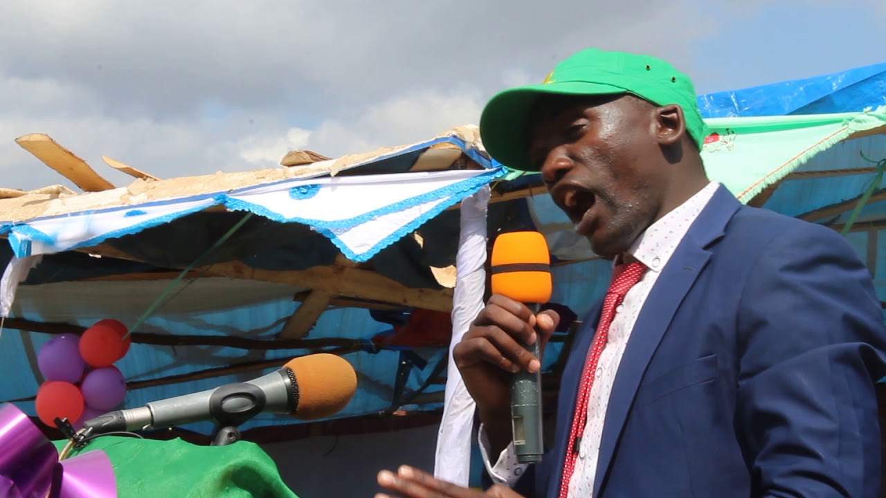 DIWANI WA KATA YA MAPANDA AWACHARUKIA WAANDISHI WA HABARI