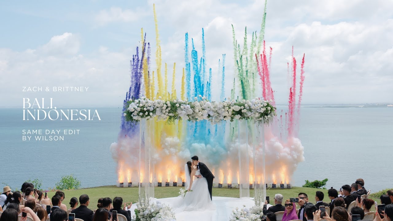 AXIOO | Zachary & Brittney - Bali Wedding by Wilson Tsu