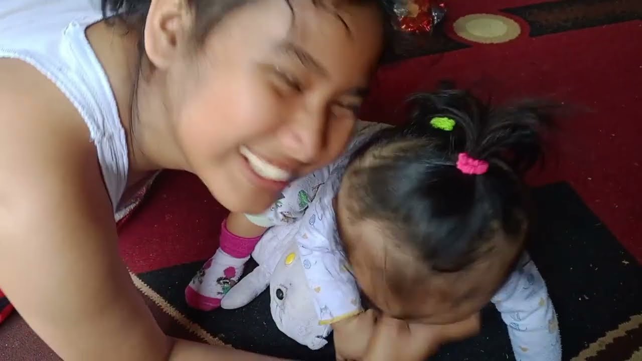 Main2 bersama adek nahla dan lanjut beres2 rumah 