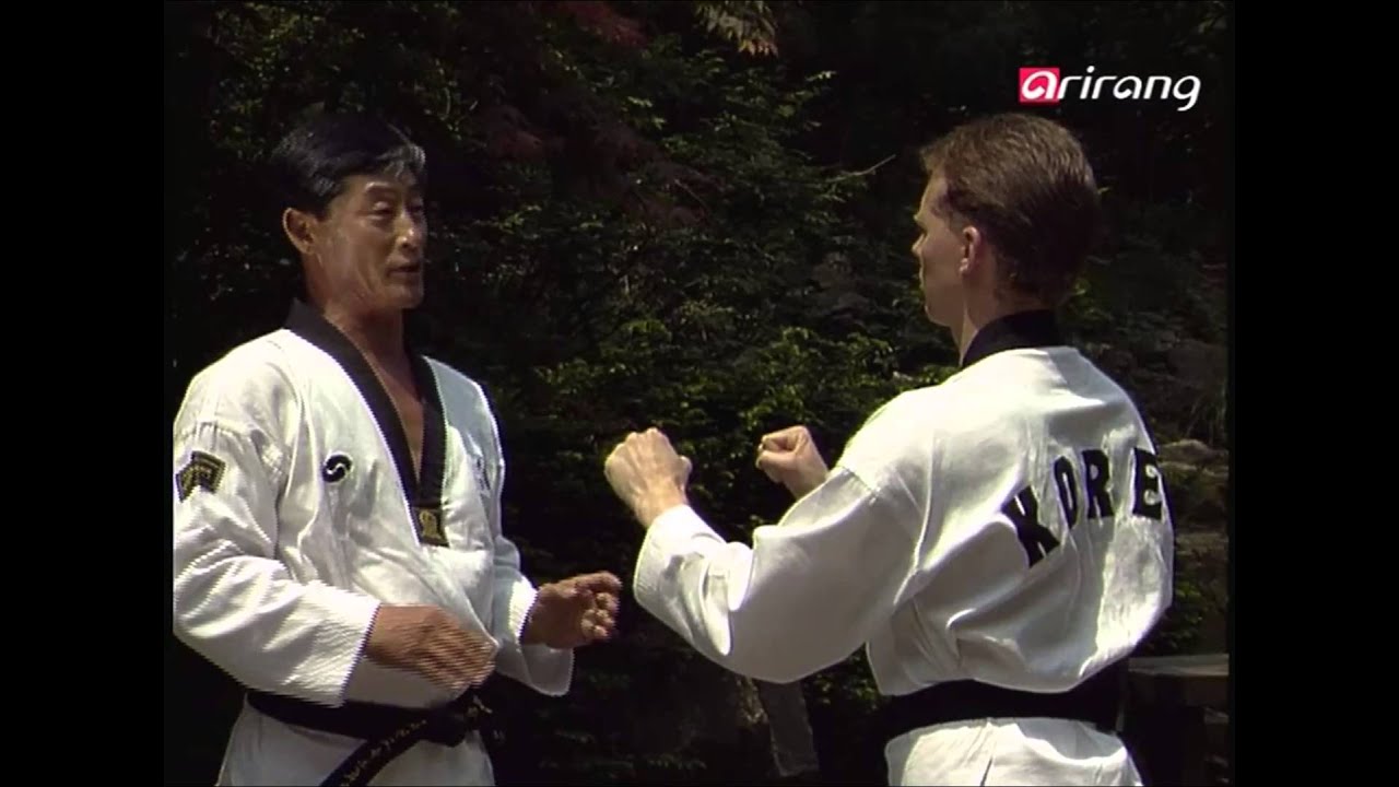 Taekwondo Step by Step Ep025 Momtongmakki 몸통 막기 Momtong anmakki 몸통 안 막기