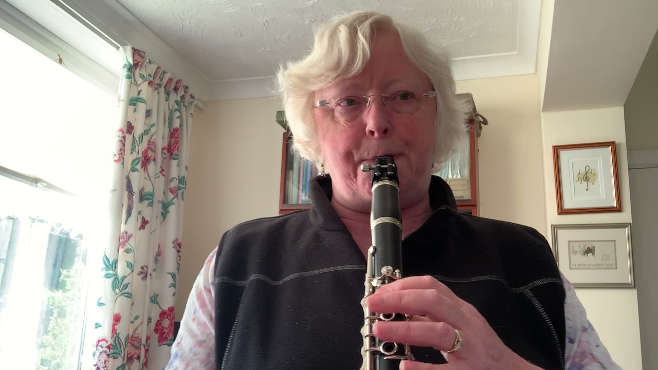 Clarinet ABRSM Grade 1 2018-2021 C1 Early Doors.  Demonstration with metronome.