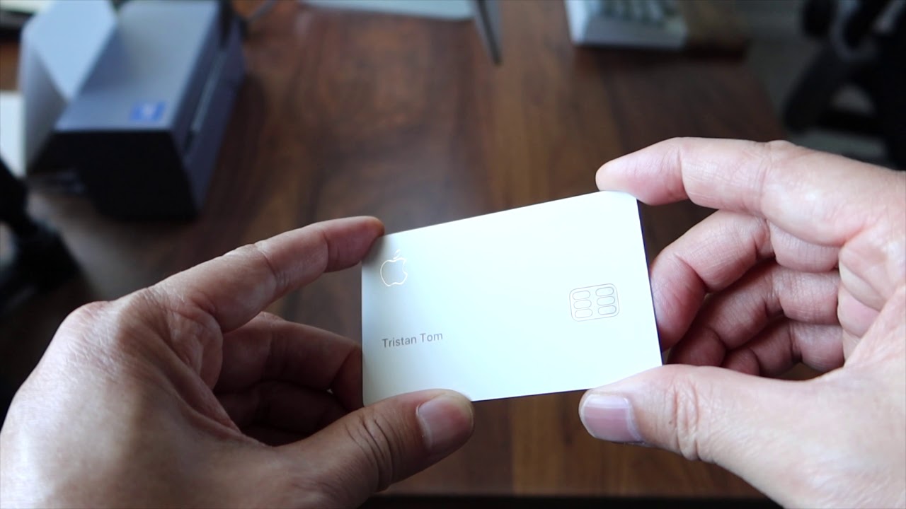 Кредитная карта Apple Card Titanium &mdash; первый взгляд и распаковка!