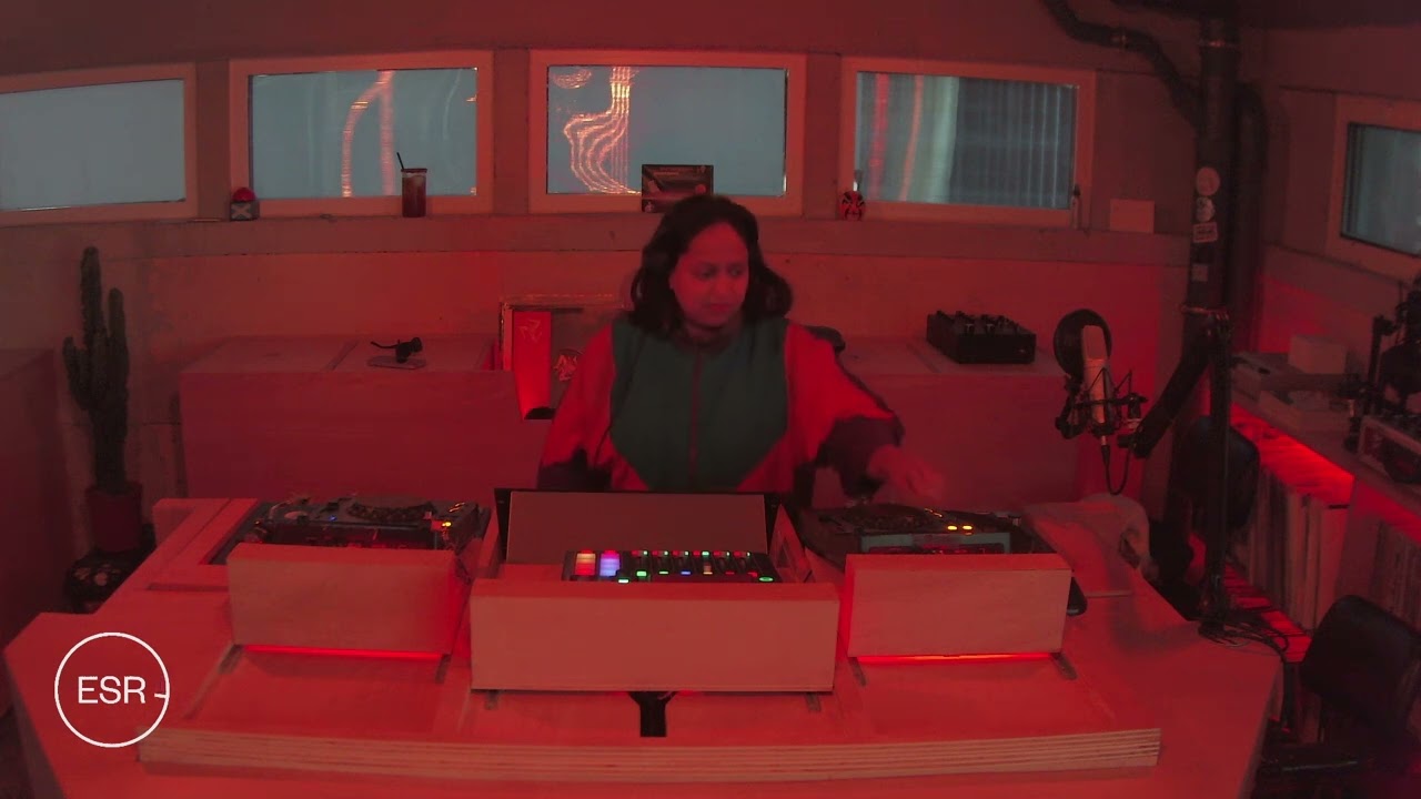 Guest Mix : Lush Lata - 01 Nov 2024