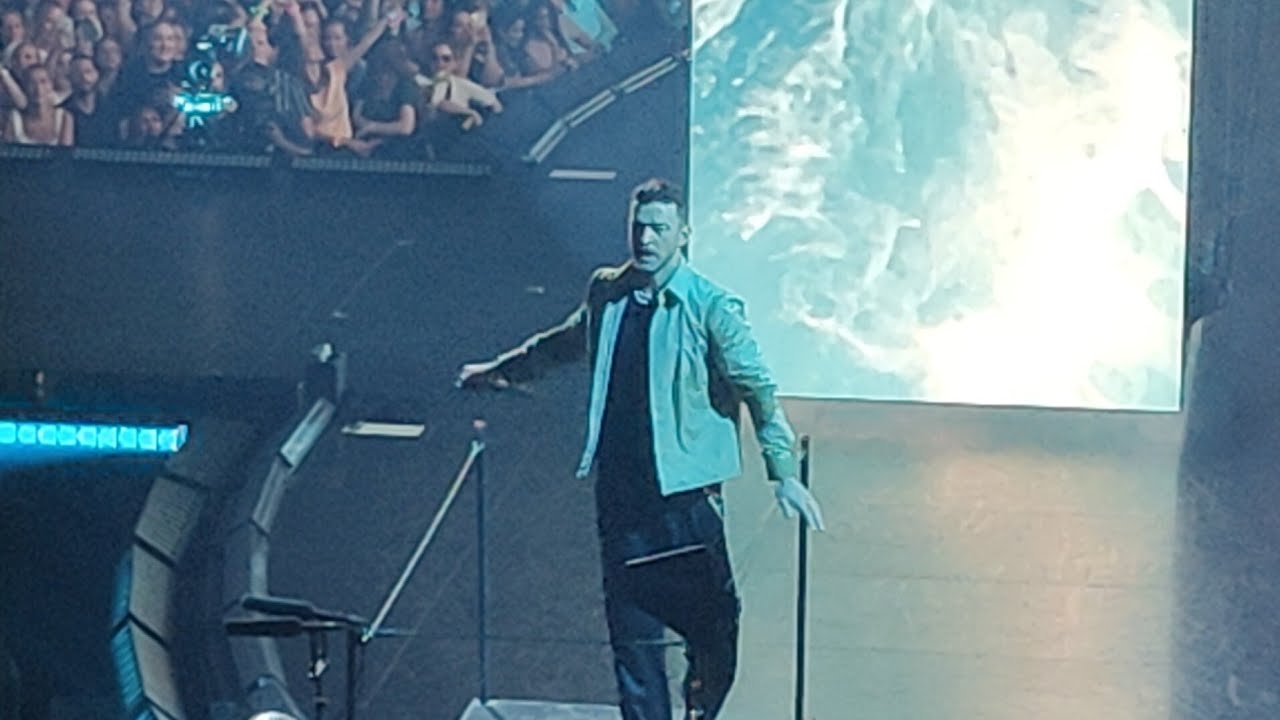 Mirrors - Epic Live performance by Justin Timberlake, Amsterdam 16-Aug-2024.