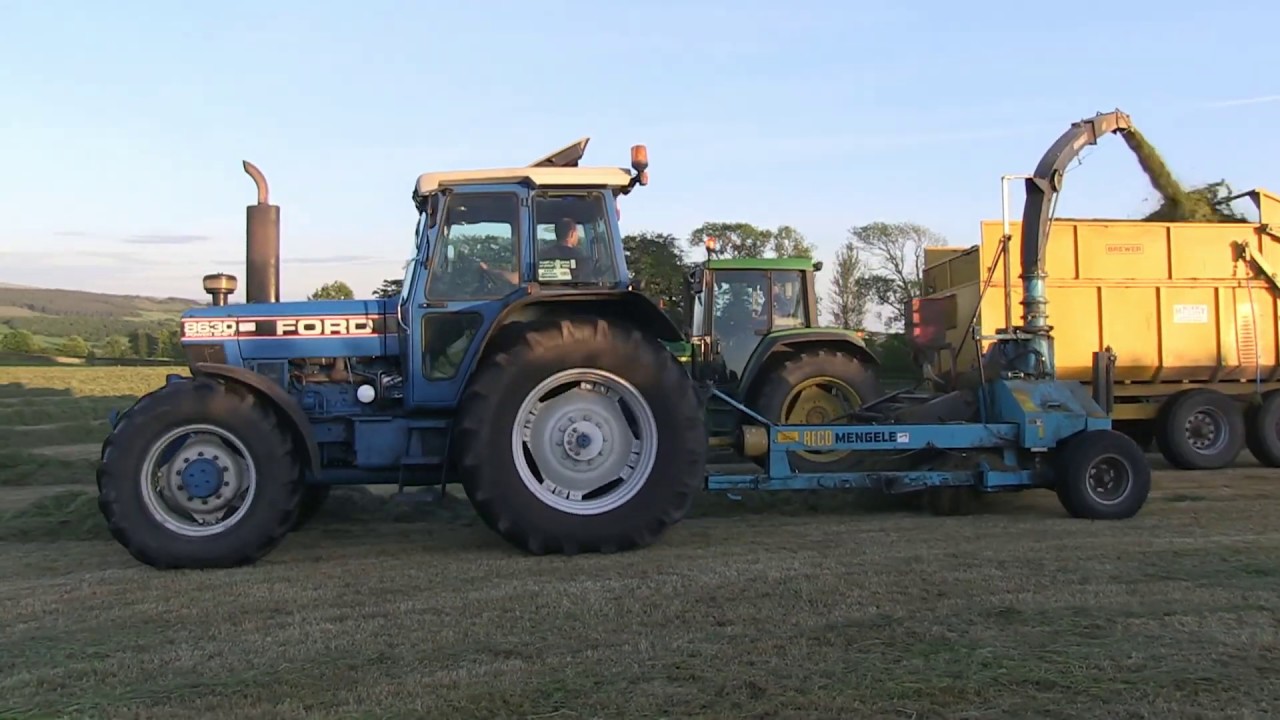 FORD 8630 AND MENGELE SH40N IN THE EVENING