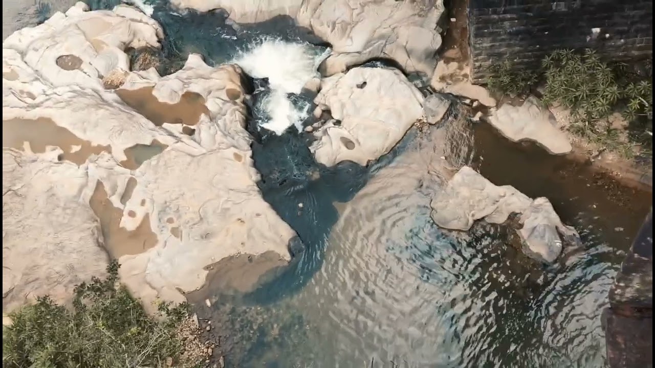 demodara loop and bridge.