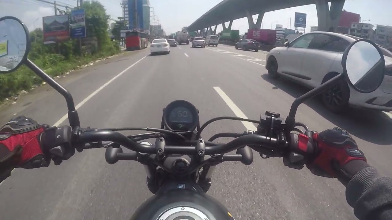 Honda cl300ขับในวันหยุด