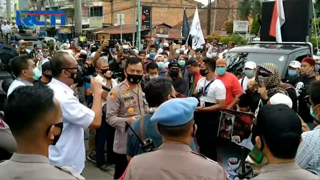 Ratusan Massa di Jambi Gelar Long March Tuntut Pembebasan Rizieq Shihab - SIP 17/12