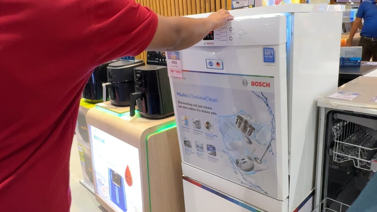 Bosch vs LG Dishwashers: Which is Better? 🤔 | In-Depth Demo at Vijay Sales Pune 🏬
