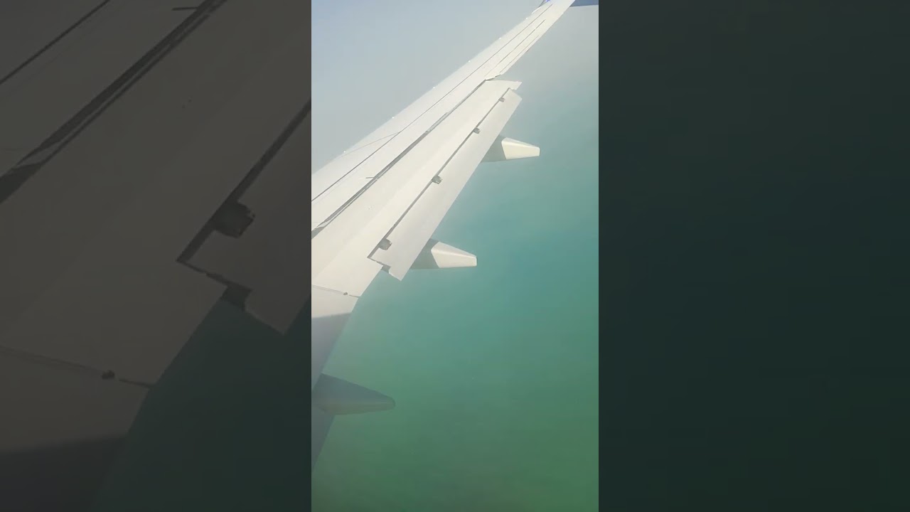 ബഹ്‌റൈൻ ഇൽ ഫ്ലൈറ്റ് ലാൻഡിംഗ് 