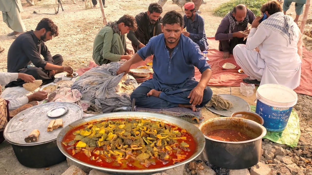 Desi Village street food video Ujhri Roti 