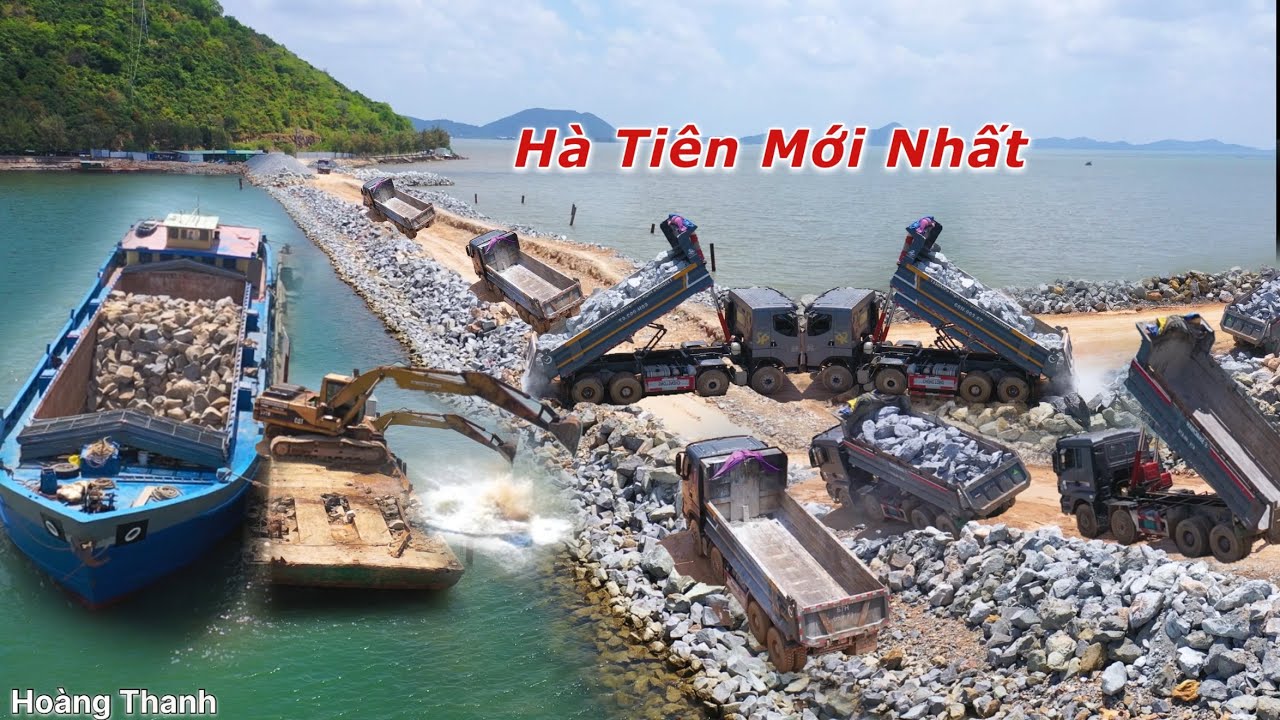 Đường Vượt Biển Hà Tiên Hôm Nay bất ngờ xe ben và sà lan kéo về đổ đá rất đông mặc cho dầu lên giá
