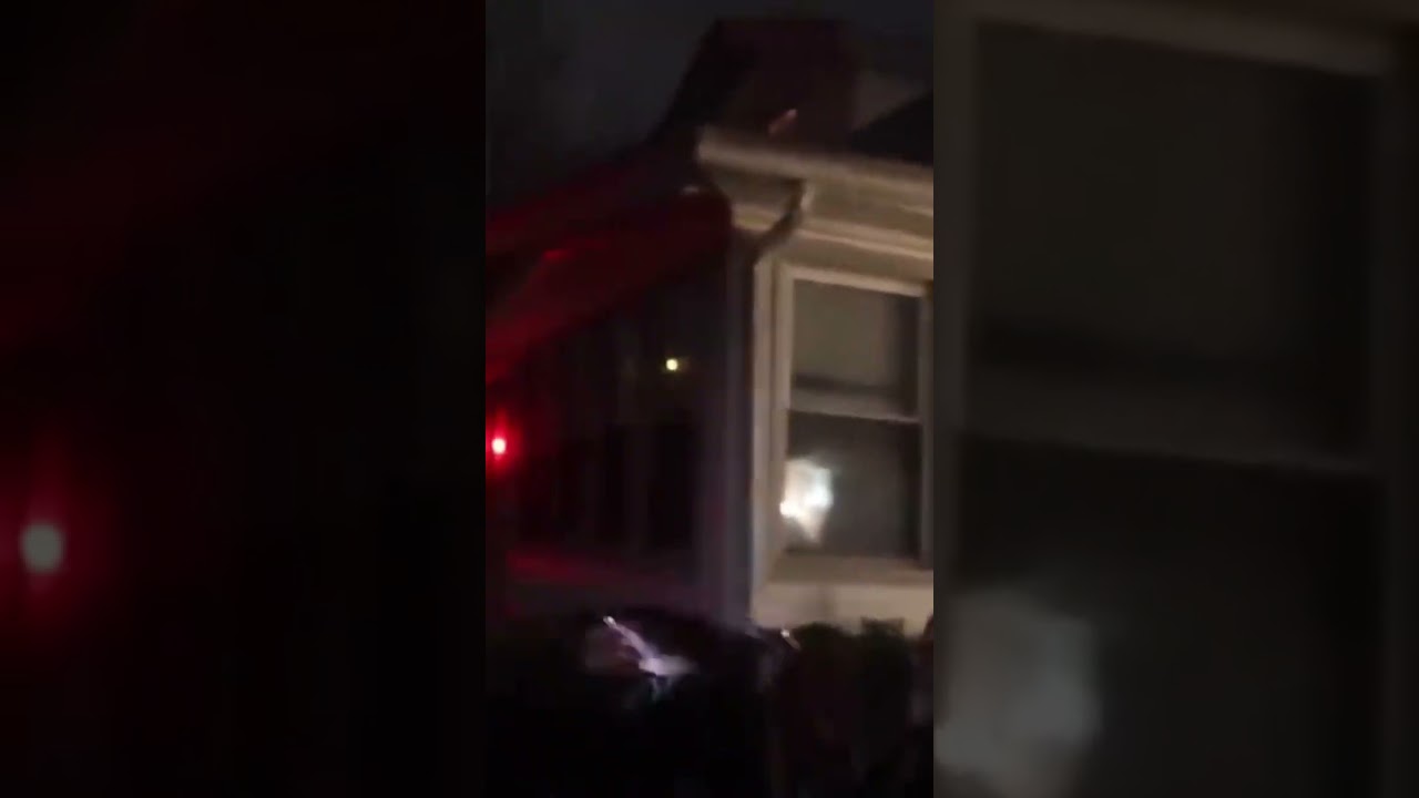 Видео Brooklyn Queen F.I.G.H.T 😱