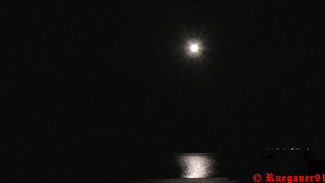 [HD] NHC02 , DHNHF, EC 155 landing in Dark Night  [great Approach Sound]