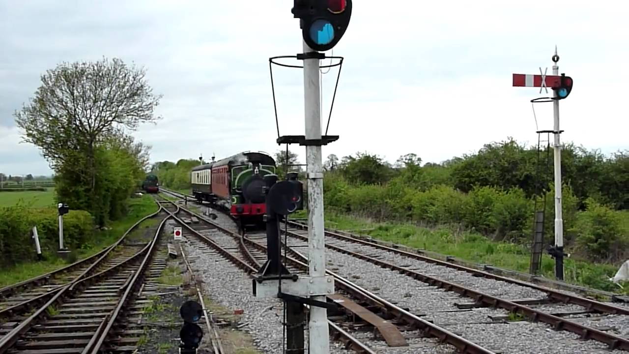 Slough Estates No.3 arrives at Hayes Knoll