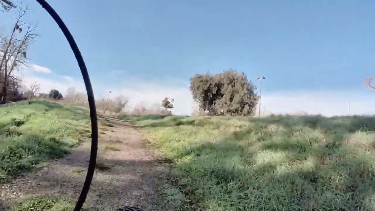 balade en VTT à assistance électrique au cœur des campagnes Cognacaises 🍇🚵‍♂️
