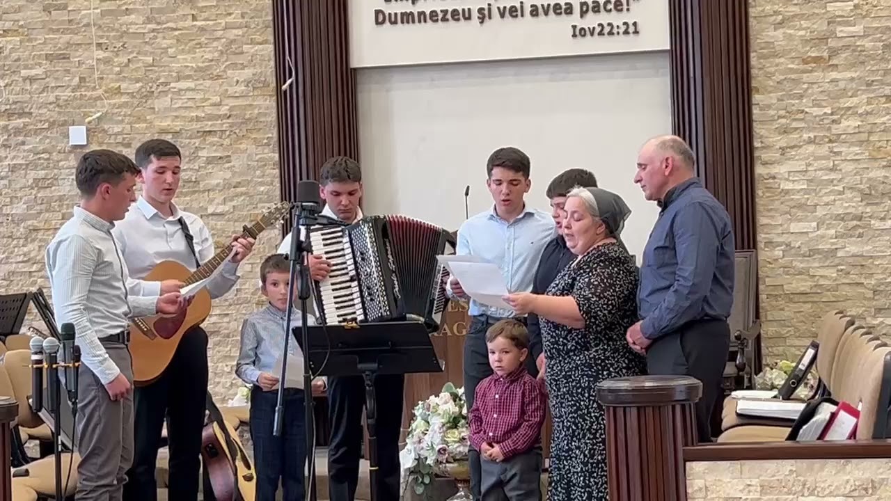 Mi-ai fost Ancora la greu. Familia Halitchi -Scheia.
