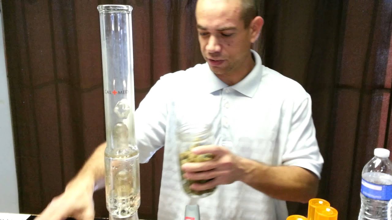 Big bong hits with Big Buddha Cheese at Greenworks