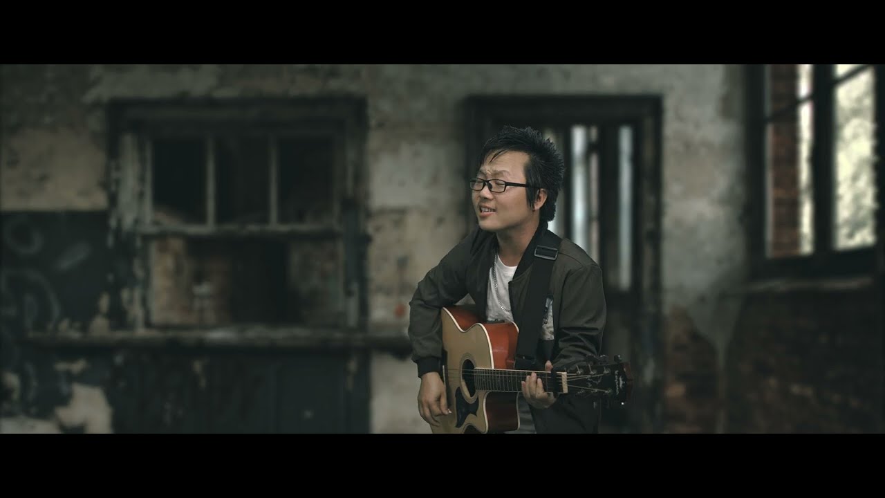 Jh Thang - A Liam Zo In Ti (Official Video)