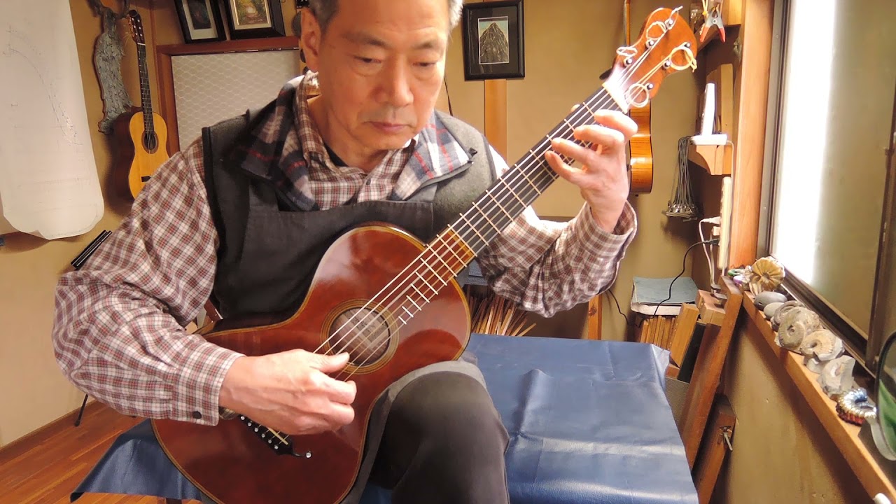 新作19世紀ギター  ラコート・タイプ