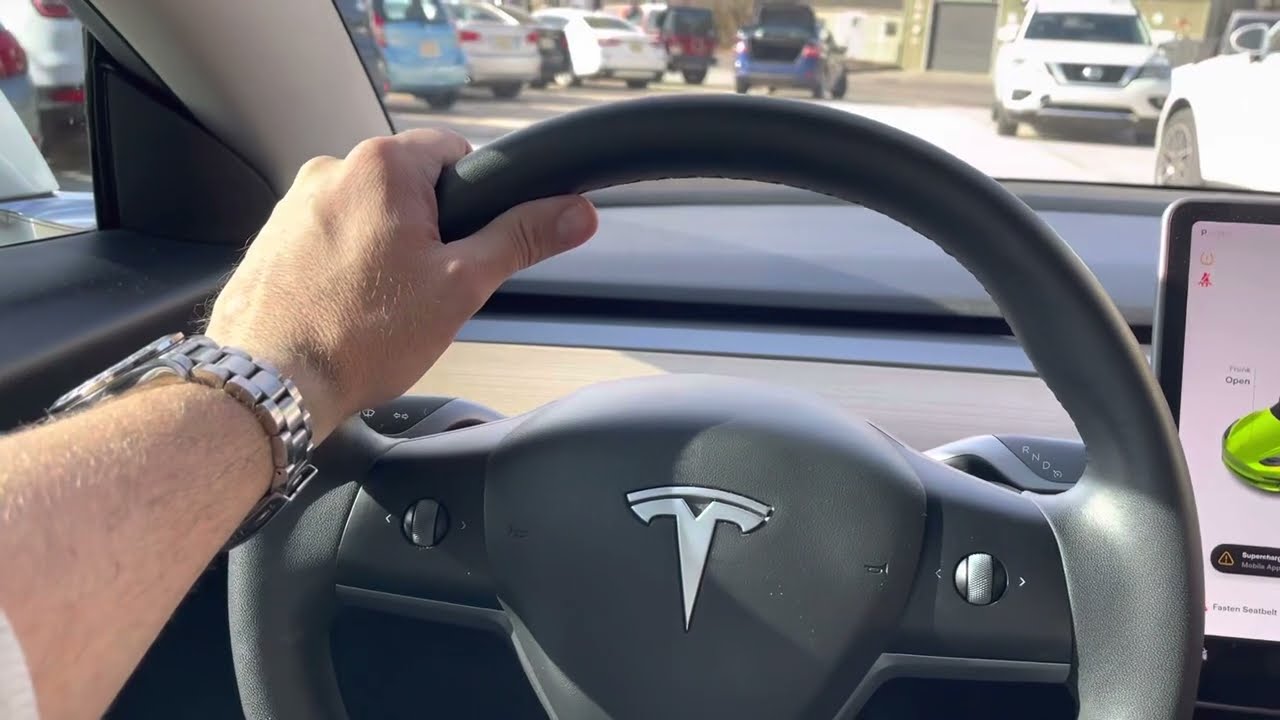 Продается Tesla Model 3 2020 года выпуска с пробегом 60 000 миль (по состоянию на 2023 год) | Cha...