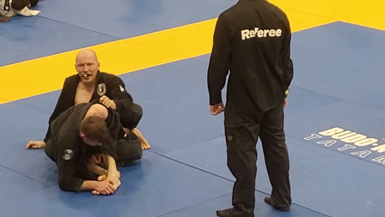 BJJ Brown Belts Full Time Trouble Passing The Guard