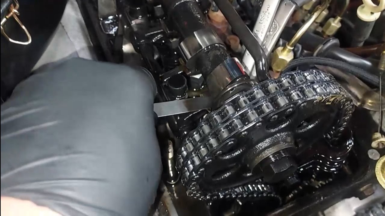 1979 Mercedes 300SD - Part 5 Valve Adjustment, Fluids and Filters