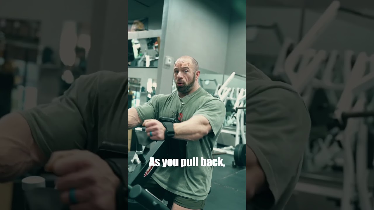 Lat Trick for Machine Rows
