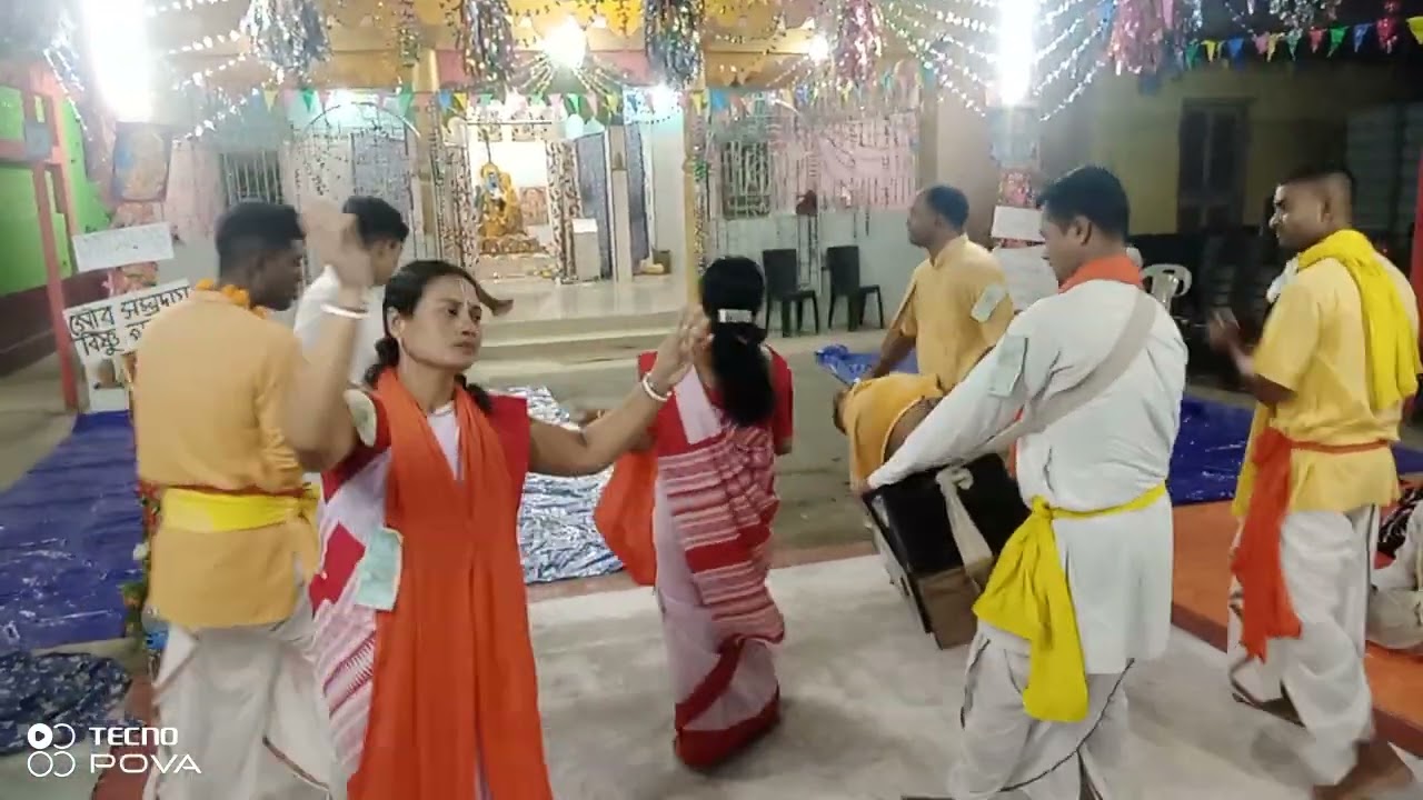 মধুর হরি ণাম স্্কীতন কোলসি  modhur hori naam sankirtan kalsi সুণে দেখুণ সাণতি পাবেণ 🙏রাধে রাধে রাধে🙏