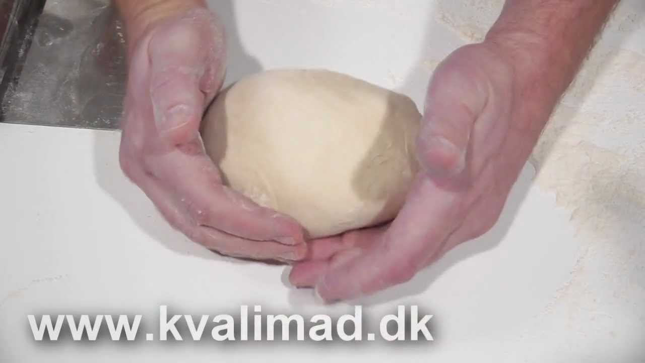 Franskbrød, flutes, rundstykker, pølsebrød, sandwich- og burger-boller, fletbrød og kuglebrød