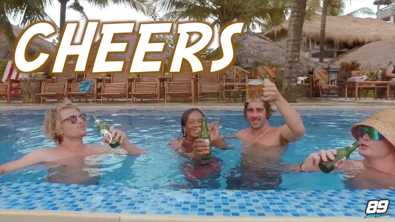 CHEERS..!!!  PANTAI EKSOTIS ABISSS  WATU KARUNG