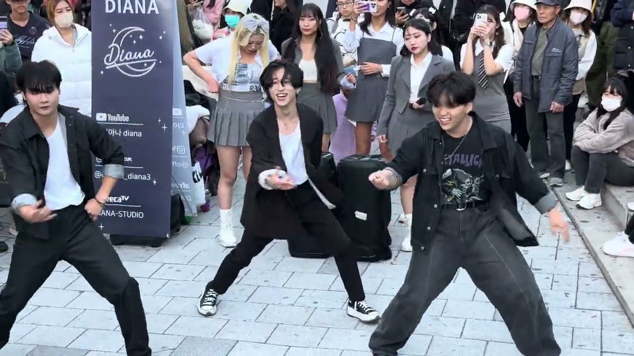 HONGDAE K-POP GROUP BUSKING - [Seventeen] Super (6)