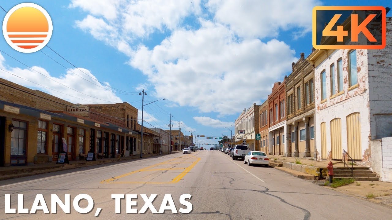 Llano, Texas!  Drive with me through a small town in the Texas Hill Country!