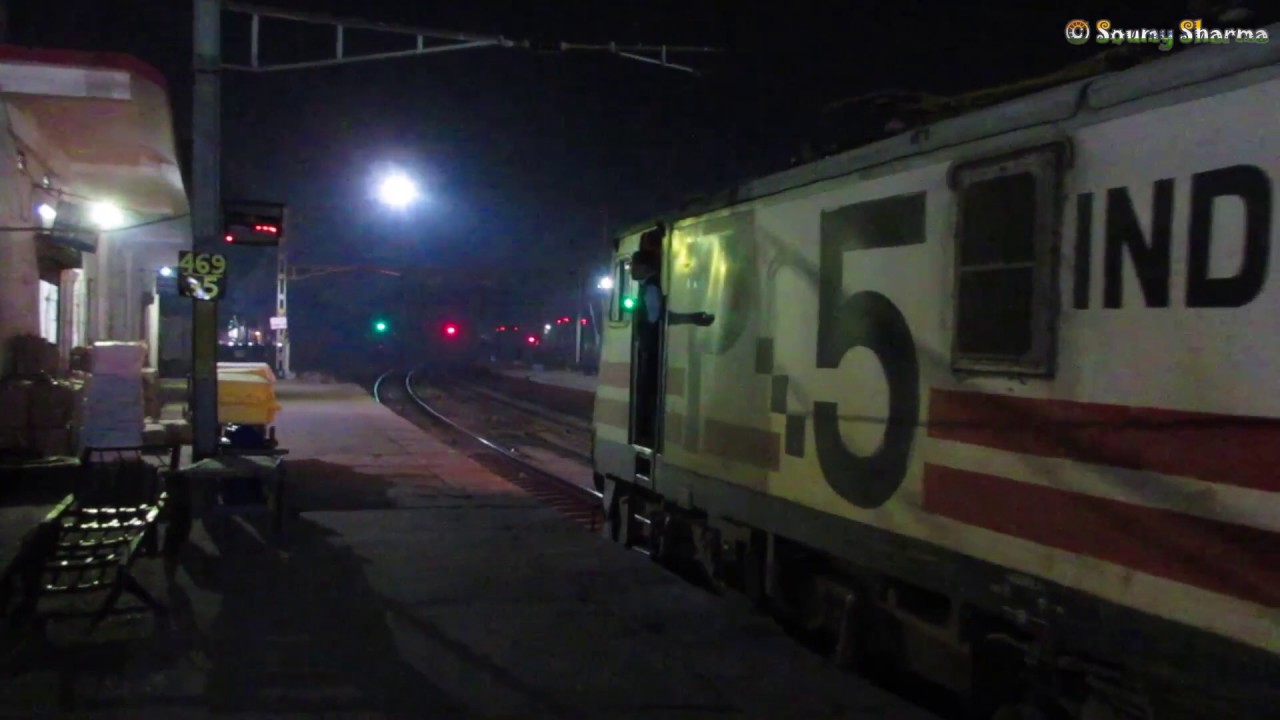 Indian Railways : Sealdah Jammu Tawi Humsafar Express With P-5 Departs Gaya Jn