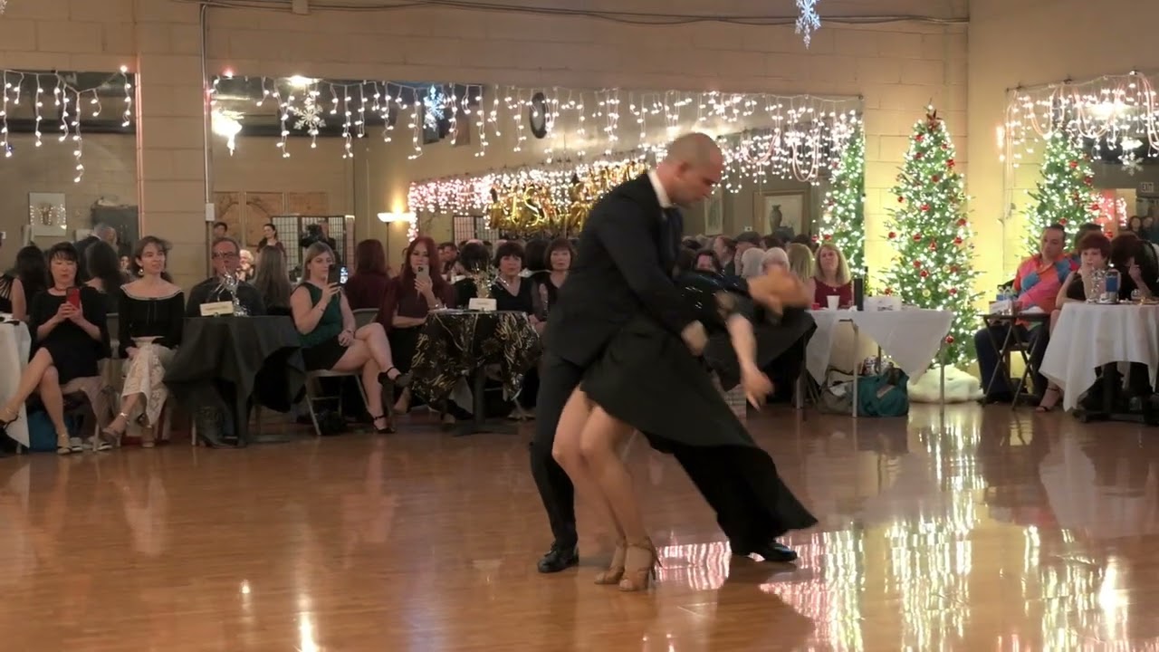 Guillermina Quiroga and Mariano Logiduce at Milonga Sonata 1/3