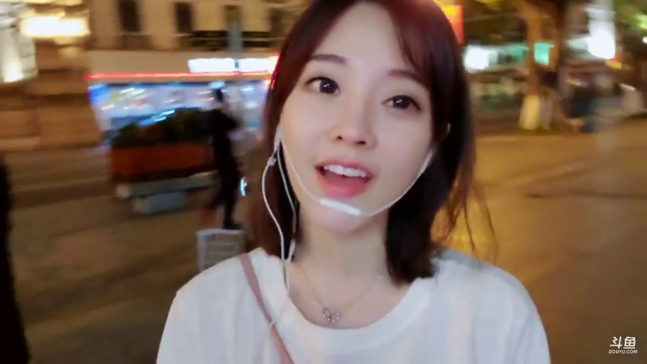 冯提莫《远走高飞》