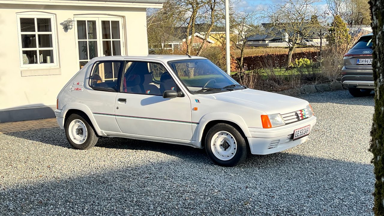 Peugeot 205 1,3 rallye - hjem fra vinterhi 