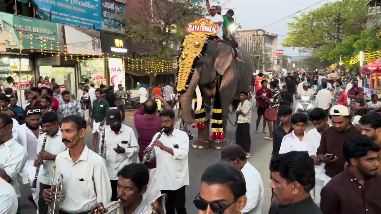 Koottanad fest 2026,Gang of Elavathillkal at Koottanad town - Akkarammal Prasad and st marys bandset