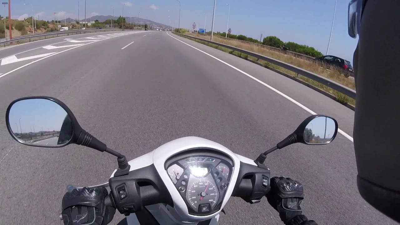 Honda SH125 | Recorrido interurbano Barcelona/Vallgorguina 53 Km