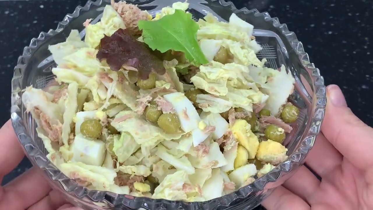 Салат з пекінської капусти та тунця Легкий і поживний