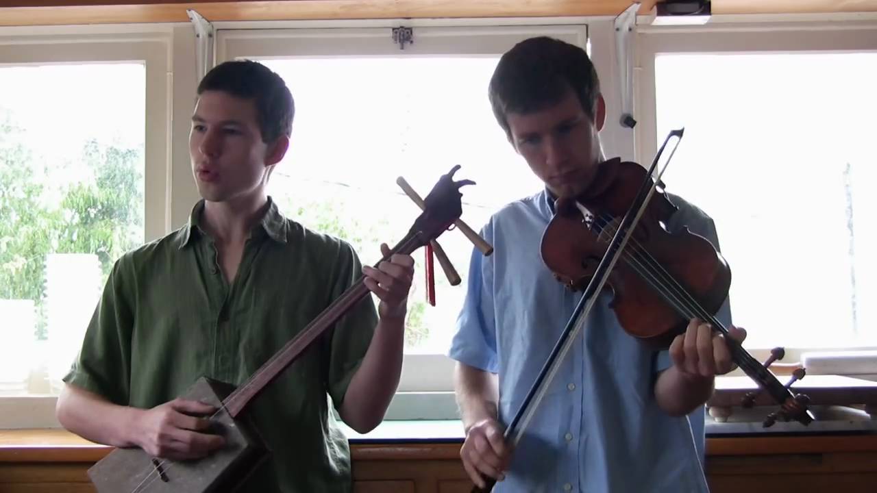 Dyngyldai - Tuvan Throat Singing w/viola