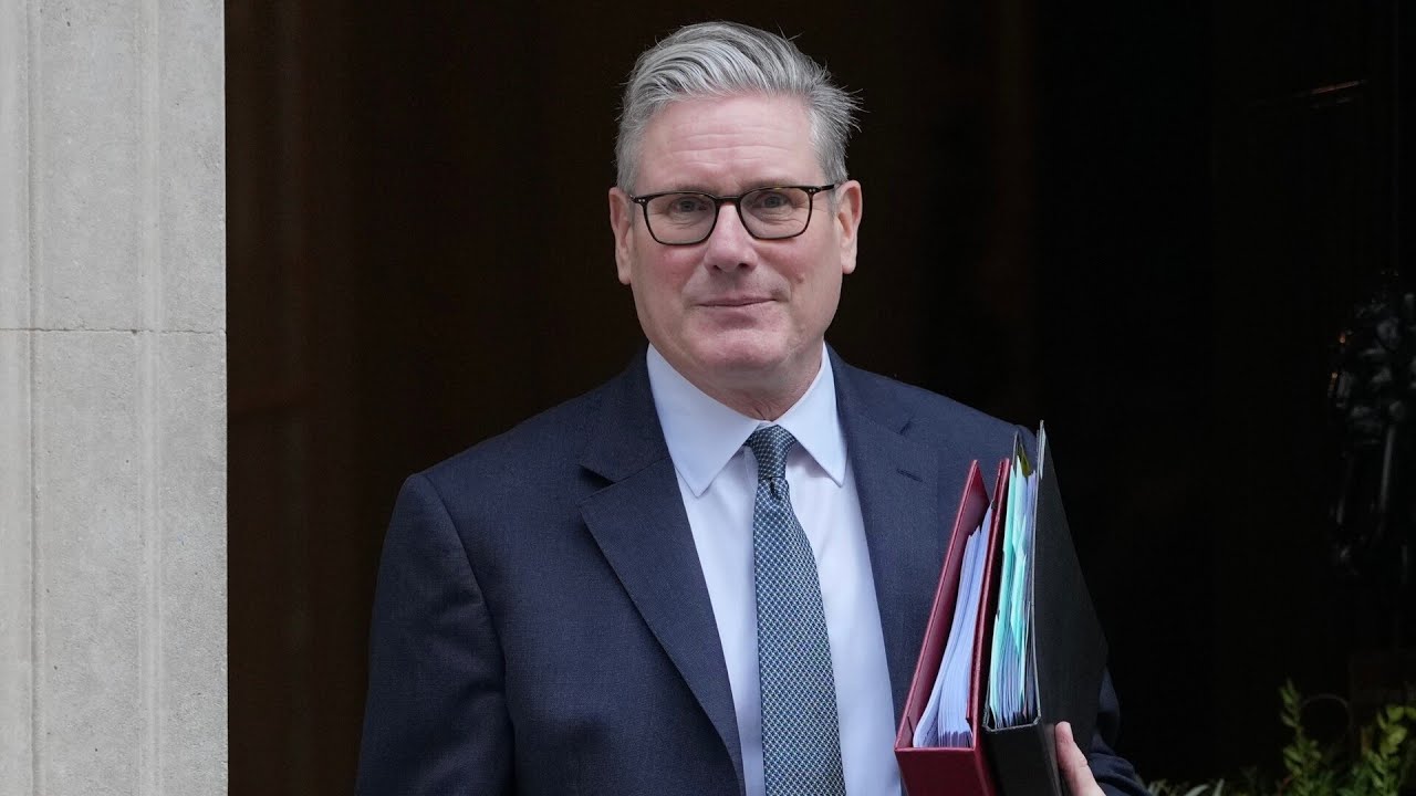 «Бесполезный премьер-министр»: Кира Стармера раскритиковали за «неопределенность» в отношении опе...