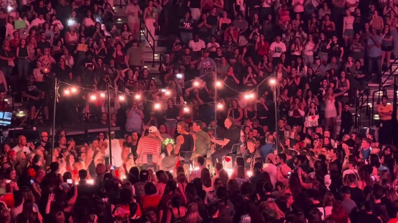 Big time rush no idea live Mohegan sun 