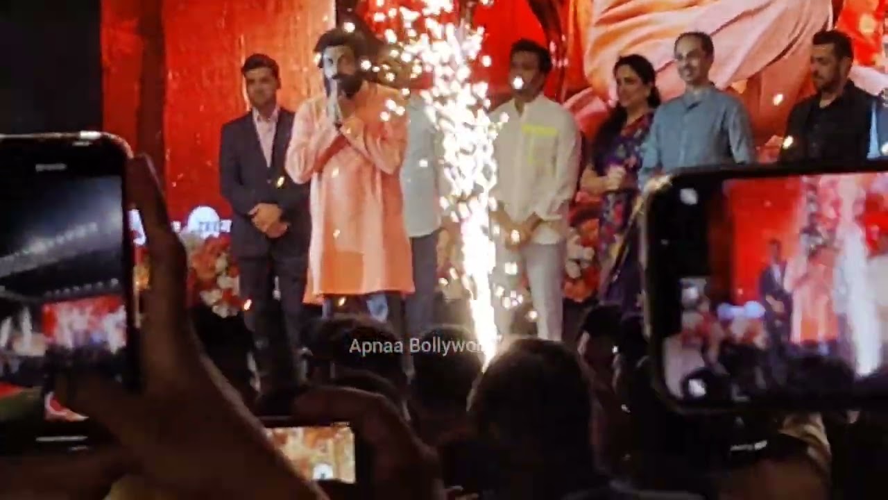 Prasad Oak Grand Entry In Anand Dighe Saheb Look at Trailer Launch CM Uddhav Saheb Salman Khan |