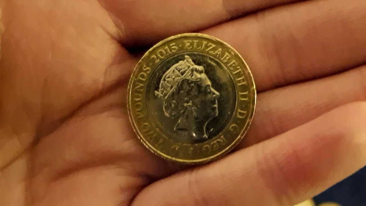 &pound;2 Coin Hunt (&pound;500) - 3 Golden Guineas, 2 Choo Choos and a Coin to put in the book.