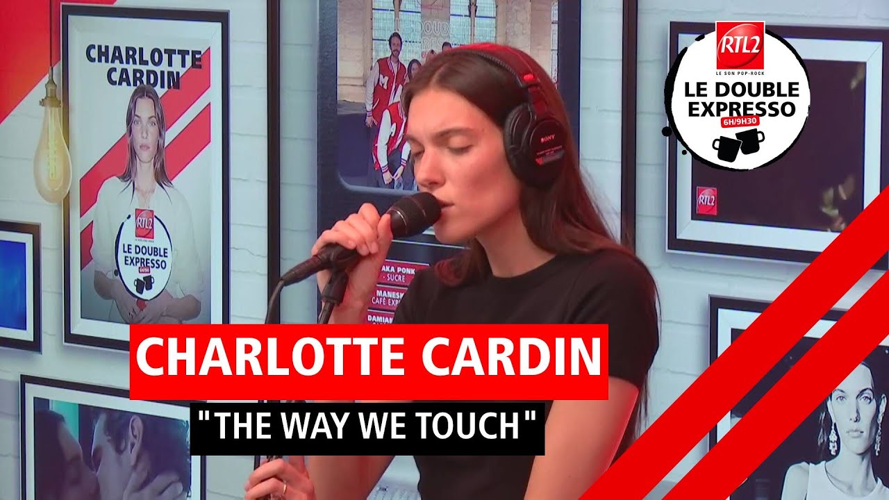 Charlotte Cardin interprète 