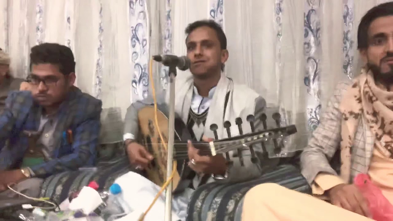 ابداع لن يتكرر للمتالق لخليفت المرحوم فيصل علوي  الفنان اصيل علي ابو بكر باغنيه ياليل قل للاحبه 2019